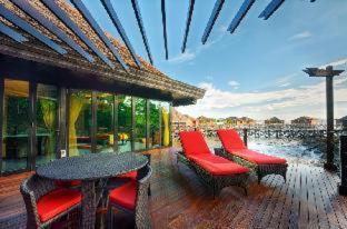 Gayana Marine Resort Room photo