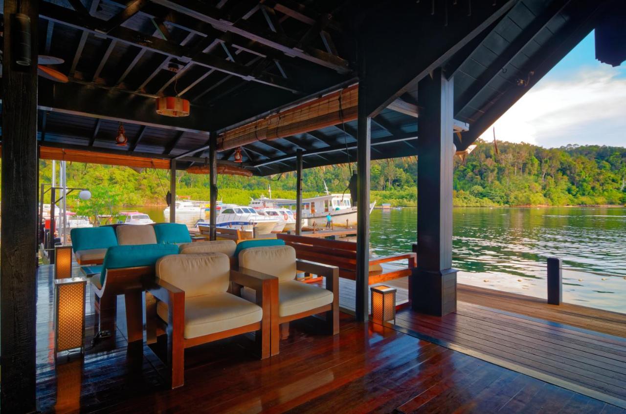 Gayana Marine Resort Exterior photo