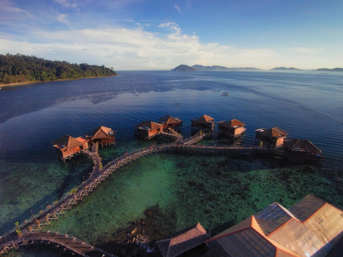 Gayana Marine Resort Exterior photo